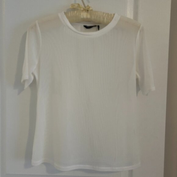 Marciano Los Angeles Mesh “Tulle” Top in off-white/cream Sz XS - Picture 1 of 1